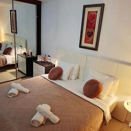 Cozy 2 Bedroom In Appartamento Costa Adeje (Tenerife)