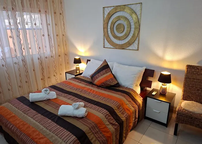 Apartamento Cozy 2 Bedroom In