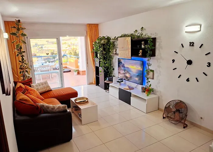 Cozy 2 Bedroom In Costa Adeje (Tenerife)