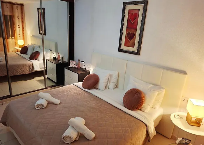 Cozy 2 Bedroom In Lägenhet Costa Adeje (Tenerife)